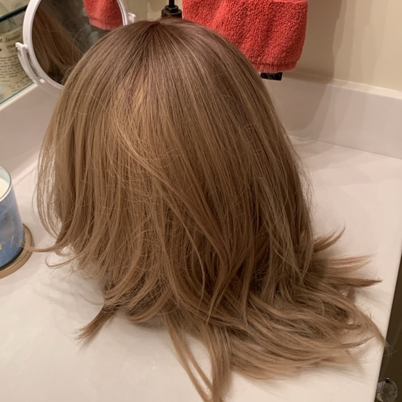 Raquel Welch Signature Collection Sheer Indulgence Wig 🤩offers welcomed💖 - Picture 3 of 8
